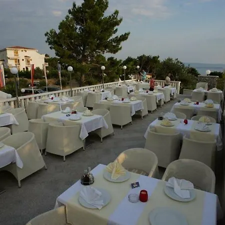 Hotell Conte 4*