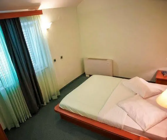Conte Hotel
